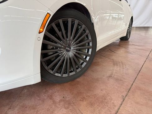Used 2017 Lincoln MKZ Reserve w/ Technology Package image 21