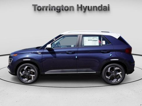 New 2025 Hyundai Venue Limited image 4