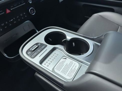 New 2026 Hyundai Ioniq 9 SEL image 17