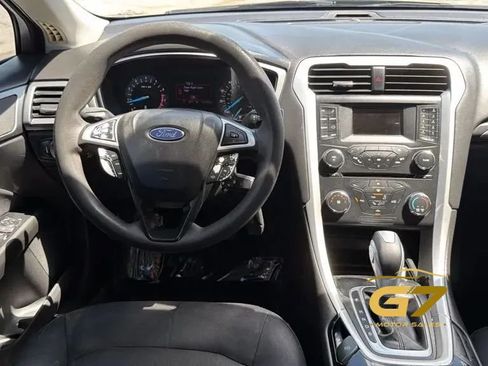 Used 2013 Ford Fusion SE FWD image 20