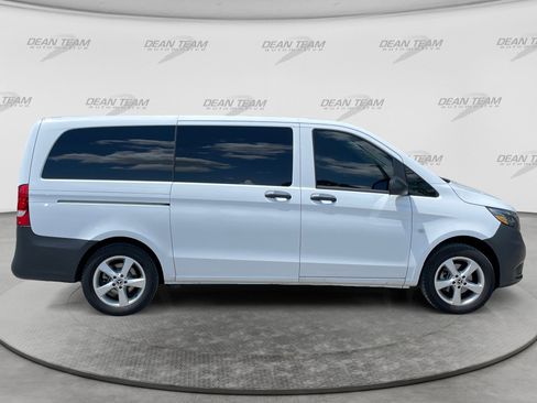 Used 2023 Mercedes-Benz Metris Passenger image 9