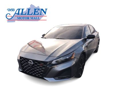 Used 2023 Nissan Altima 2.5 SR w/ SR Premium Package