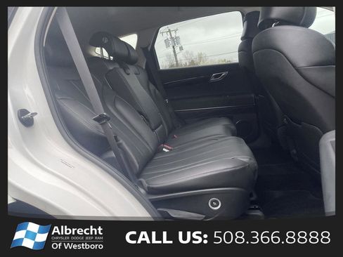 Used 2025 Genesis GV80 2.5T Standard AWD/4WD image 18