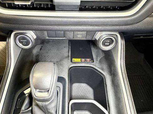 Used 2024 Toyota Grand Highlander XLE image 34