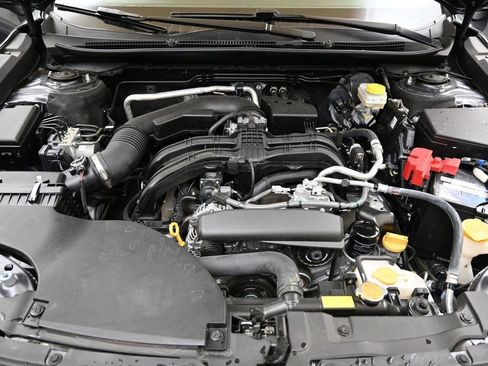 Certified 2025 Subaru Outback Onyx Edition AWD/4WD image 9