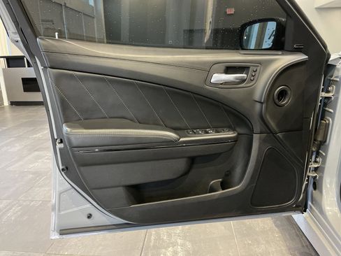 Used 2022 Dodge Charger Scat Pack w/ Daytona Edition Group image 15