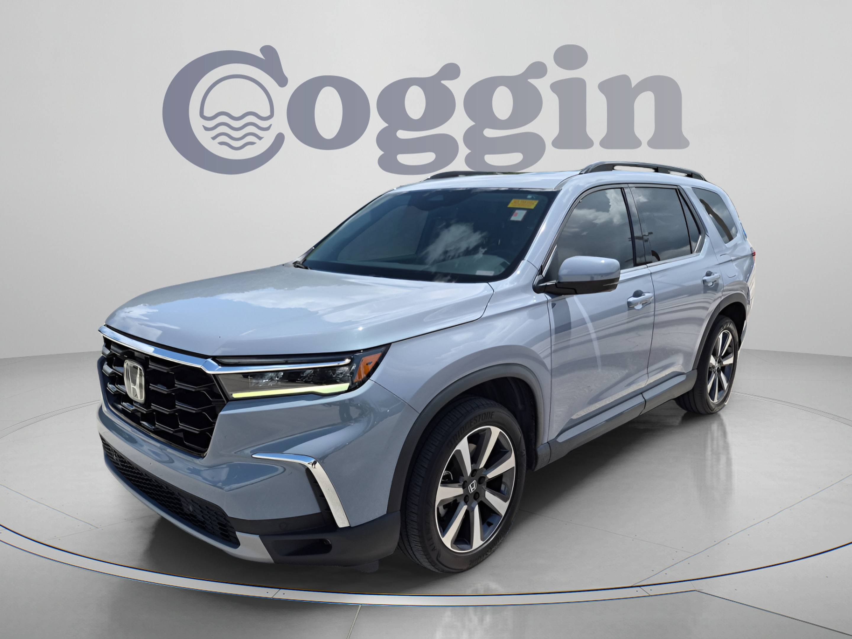 Certified 2023 Honda Pilot Touring image 1