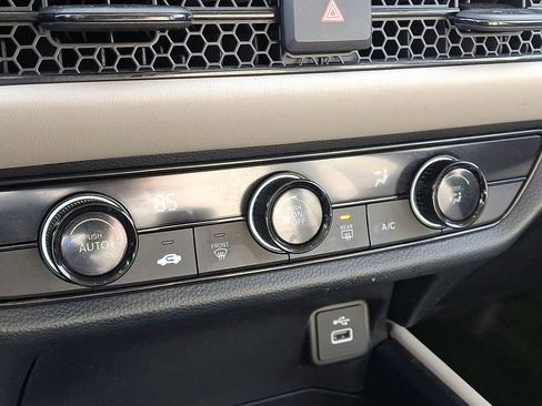 Used 2023 Honda HR-V LX image 16