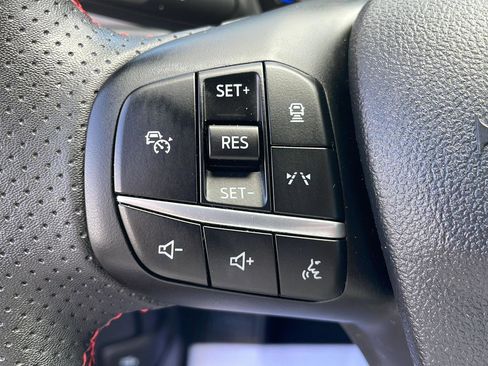 Used 2024 Ford Escape ST-Line w/ Tech Pack #1 AWD/4WD image 15