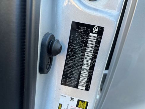 Used 2025 Toyota Corolla LE image 22