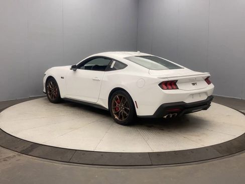Used 2024 Ford Mustang GT Premium RWD image 3