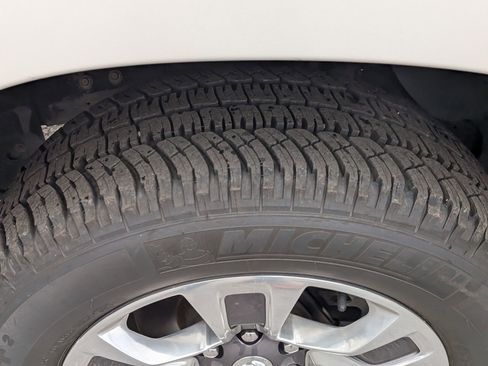 Used 2021 RAM 1500 Limited image 13