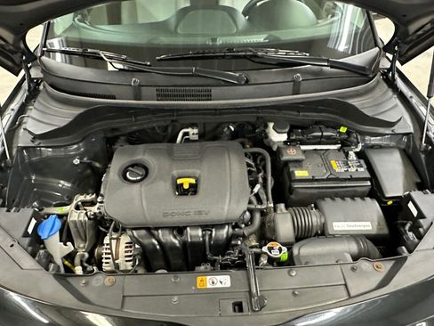 Used 2023 Kia Soul LX FWD image 32
