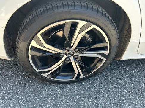 Certified 2024 Volvo S60 B5 Core image 5