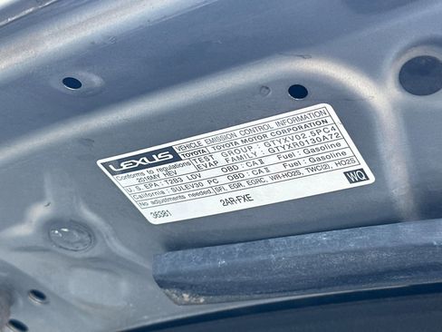 Used 2016 Lexus ES 300h image 21