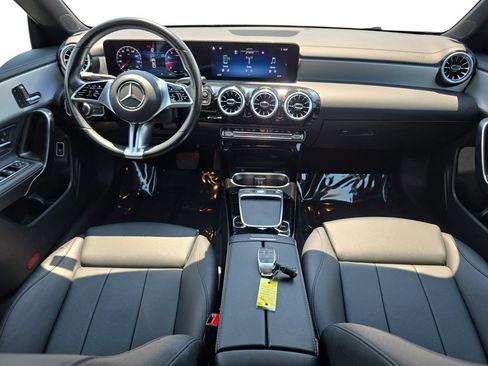 Used 2025 Mercedes-Benz CLA 250 image 13