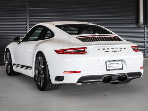 Used 2018 Porsche 911 Carrera T RWD image 3