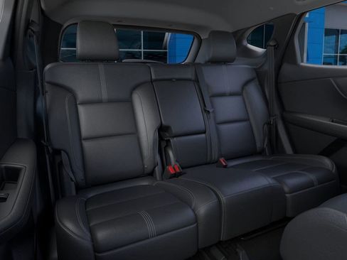 New 2025 Chevrolet Blazer LT image 17