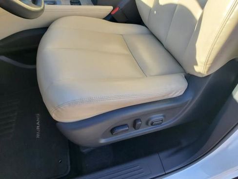 Used 2023 Nissan Murano SV image 21