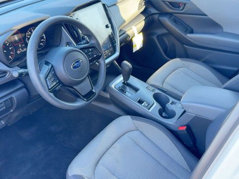Used 2024 Subaru Crosstrek 2.0i Premium image 4