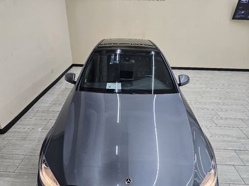 Used 2018 Mercedes-Benz C 300 Sedan w/ Premium Package image 4