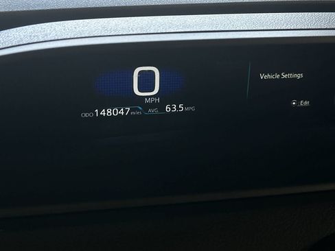Used 2022 Toyota Prius Prime XLE FWD image 26