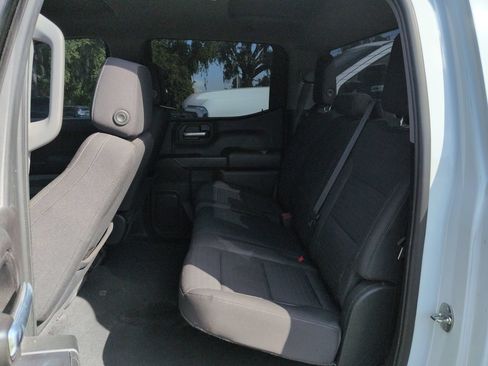 Used 2022 Chevrolet Silverado 1500 Custom RWD image 11