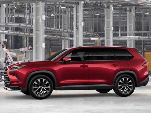 New 2026 Toyota Grand Highlander AWD Hybrid image 3