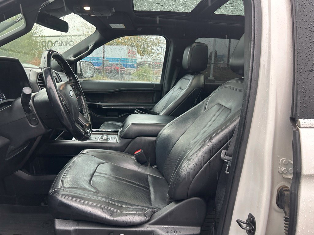 Used 2018 Ford Expedition Max Limited w/ Equipment Group 301A AWD/4WD image 19