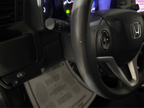 Used 2020 Honda Fit LX image 38