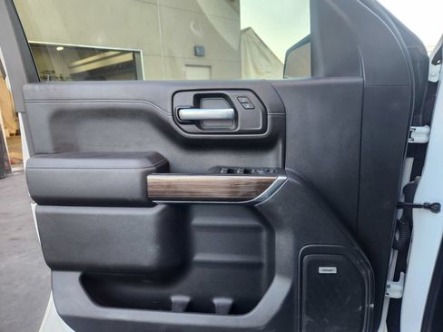 Used 2021 Chevrolet Silverado 1500 RST w/ Texas Edition Plus AWD/4WD image 8