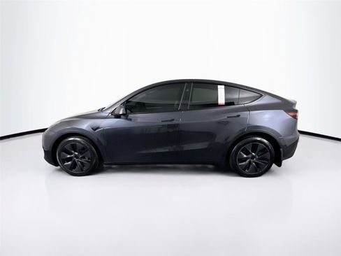Used 2025 Tesla Model Y Long Range AWD/4WD image 14