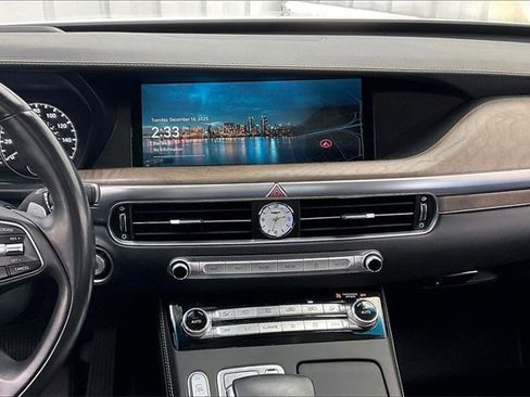 Used 2021 Genesis G90 3.3T Premium image 6