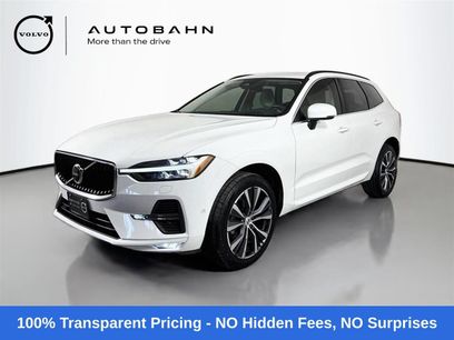 Certified 2022 Volvo XC60 B5 Momentum w/ Advanced Package