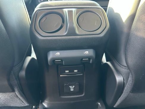Used 2024 Jeep Wrangler Unlimited Rubicon 4xe AWD/4WD image 52