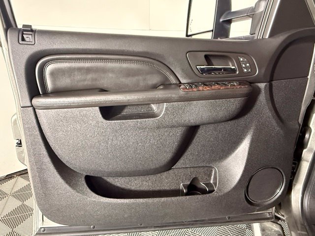 Used 2013 GMC Sierra 3500 Denali AWD/4WD image 21