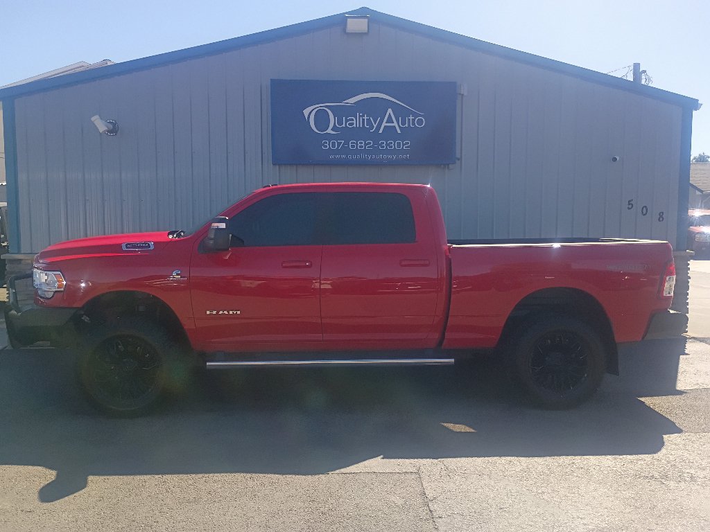 Used 2024 RAM 2500 Big Horn w/ Sport Appearance Package AWD/4WD image 1