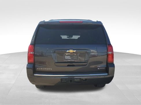 Used 2017 Chevrolet Suburban Premier AWD/4WD image 6