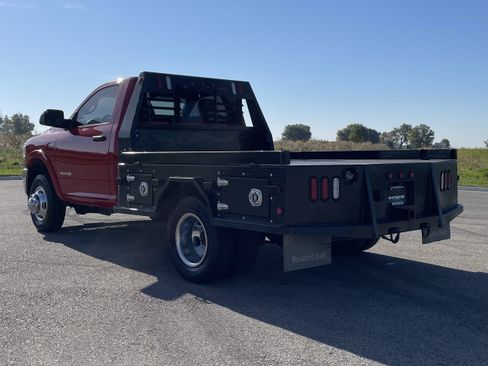 Used 2021 RAM 3500 Tradesman w/ Chrome Appearance Group image 19