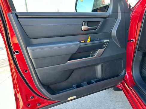 New 2026 Toyota Tundra Platinum AWD/4WD image 9