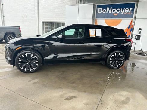 Used 2025 Chevrolet Blazer EV RS AWD/4WD image 13