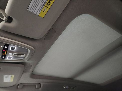 New 2025 Volvo XC40 B5 Core w/ Protection Package Premier image 26