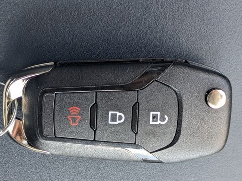 Used 2026 Ford Maverick XL FWD image 26