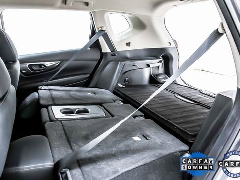 Used 2020 Nissan Rogue S image 35