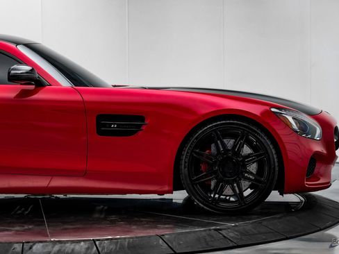 Used 2016 Mercedes-Benz AMG GT S image 21