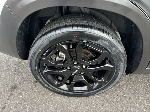 Used 2024 Kia Seltos X-Line image 16