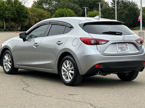 Used 2016 MAZDA MAZDA3 i Grand Touring FWD image 6