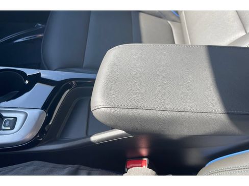 Used 2026 Buick Envista Sport Touring w/ Convenience I Package FWD image 29
