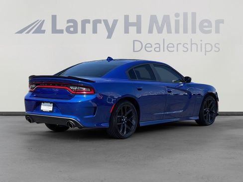 Used 2020 Dodge Charger R/T w/ Blacktop Package RWD image 6