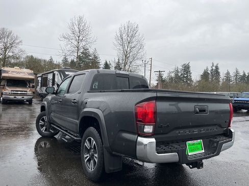 Used 2019 Toyota Tacoma SR5 image 35